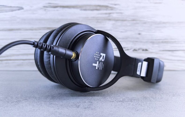Best Over Ear Headphones in 2026: Premium Sound Without Compromise