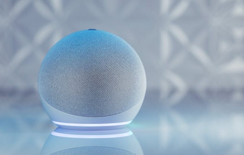 Best Smart Speakers in 2026: Amazon Echo vs Google Nest vs Apple HomePod