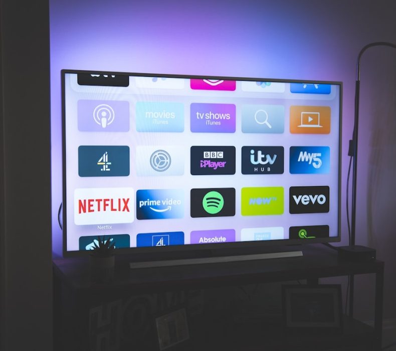 Best Budget 4K TVs Under $500 in 2026: Hisense QD7, TCL QM7K, and the Sets Actually Worth Buying