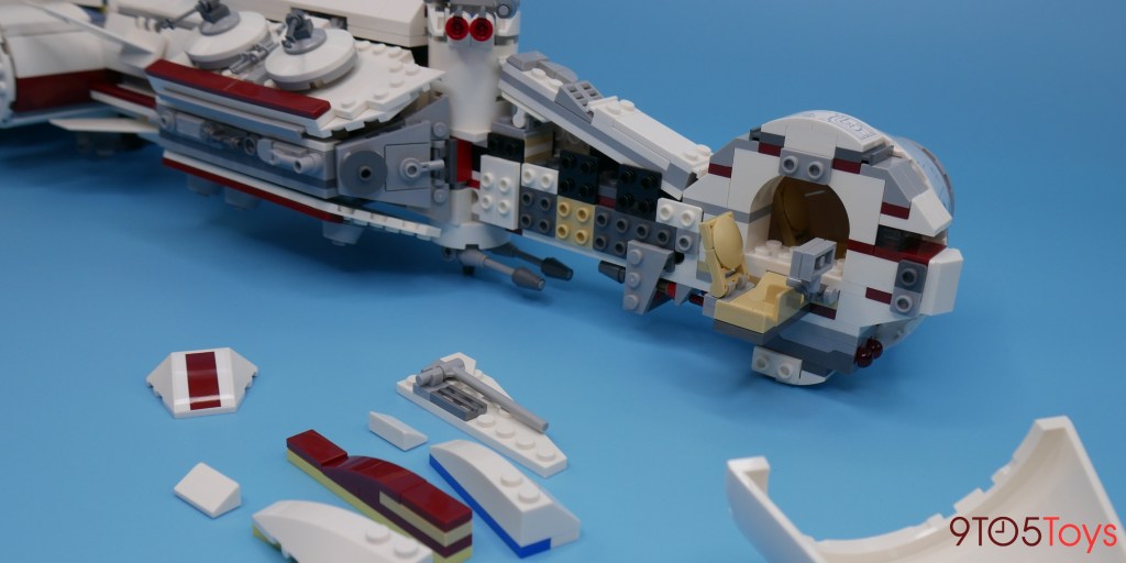 LEGO Tantive IV set Construction