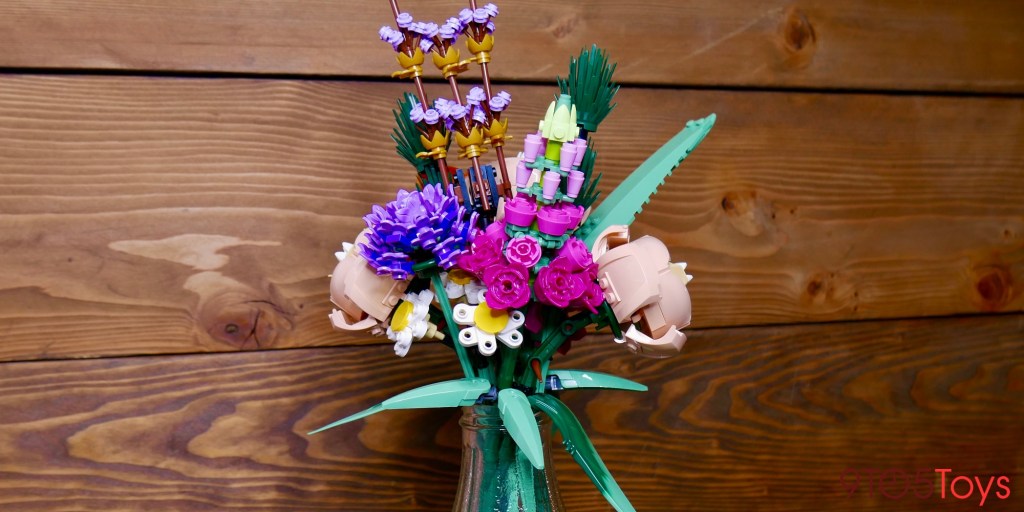 LEGO Flower Bouquet 