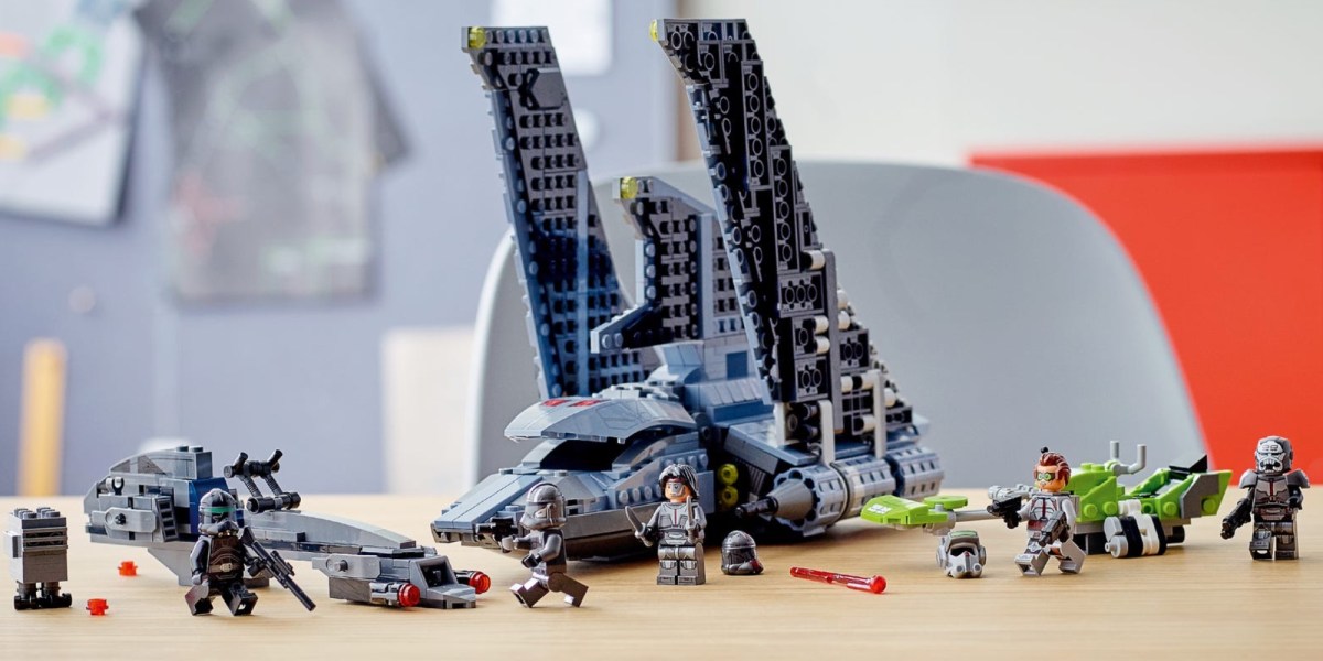 LEGO Bad Batch Shuttle