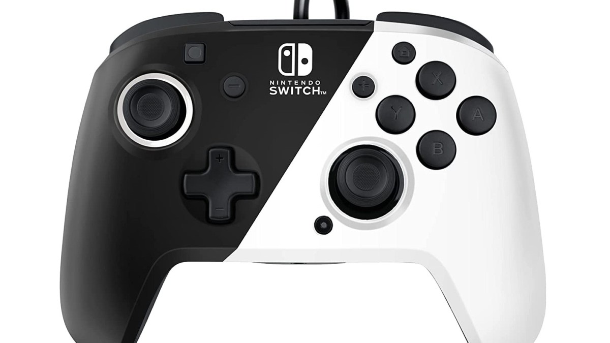 PDP Gaming Faceoff Deluxe+ Wired Switch Pro Controller