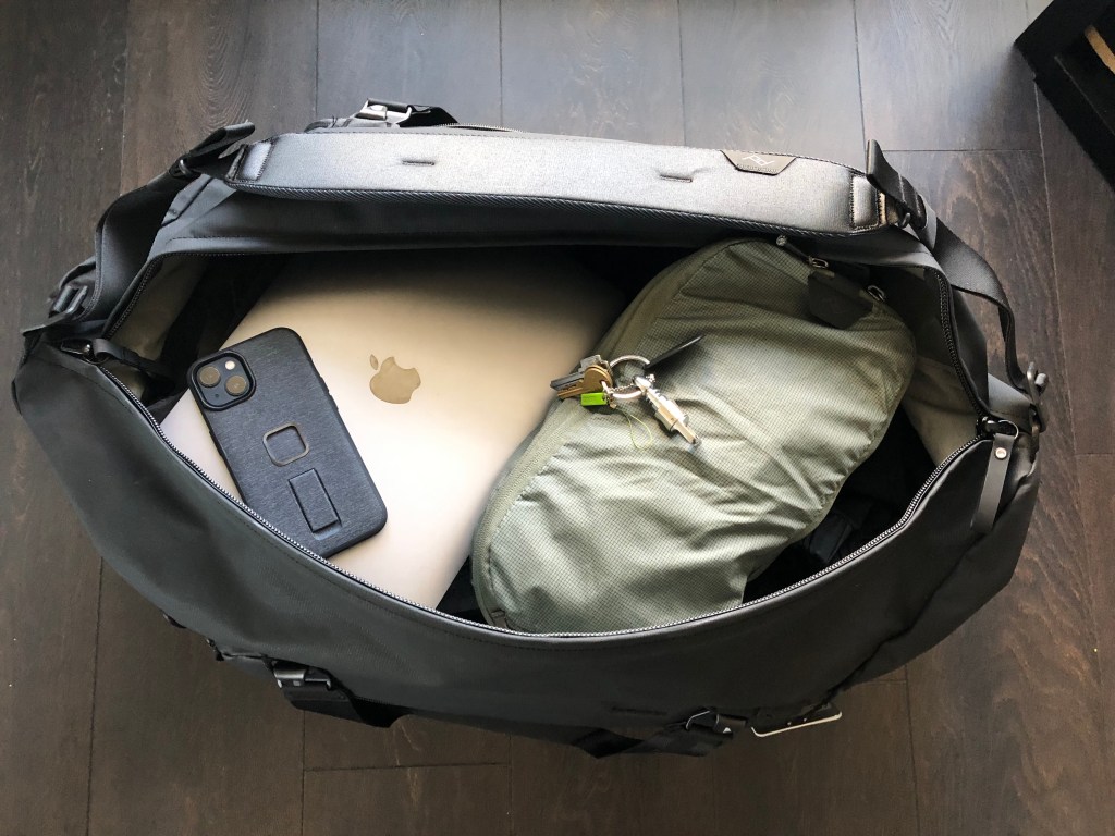 Peak Design Travel Duffle review