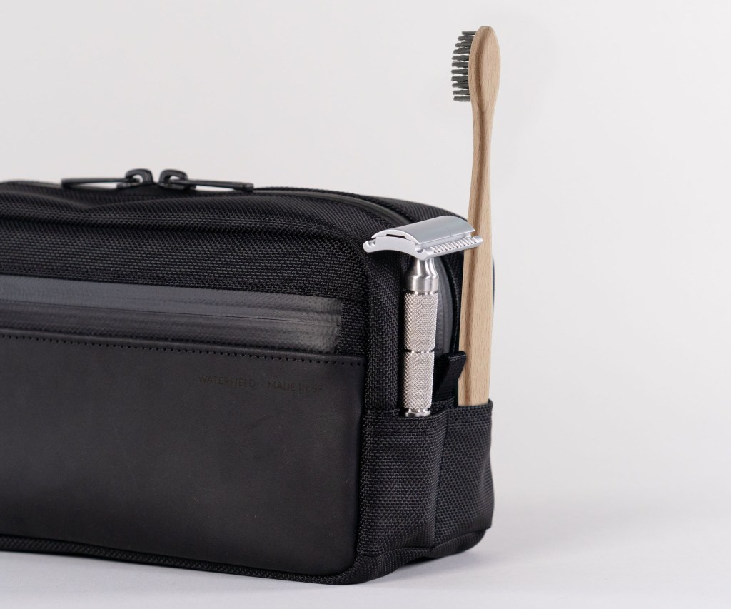 WaterField new travel dopp kit