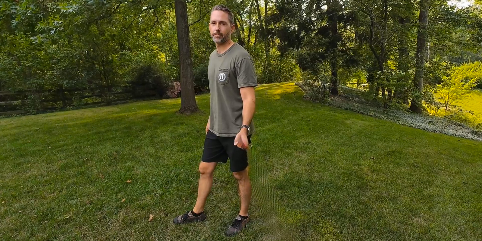 a man throwing a frisbee