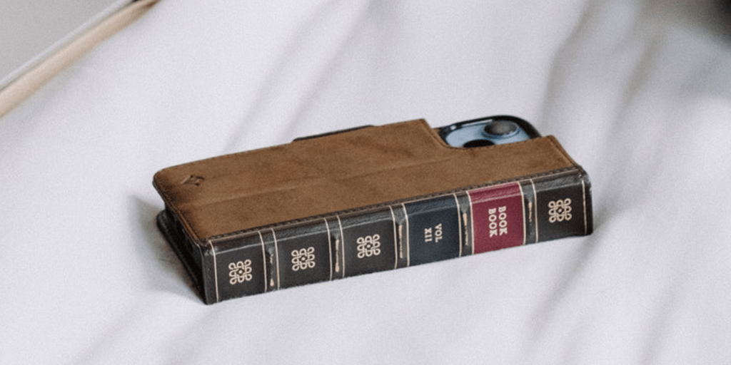 Twelve South iPhone 15 BookBook cases