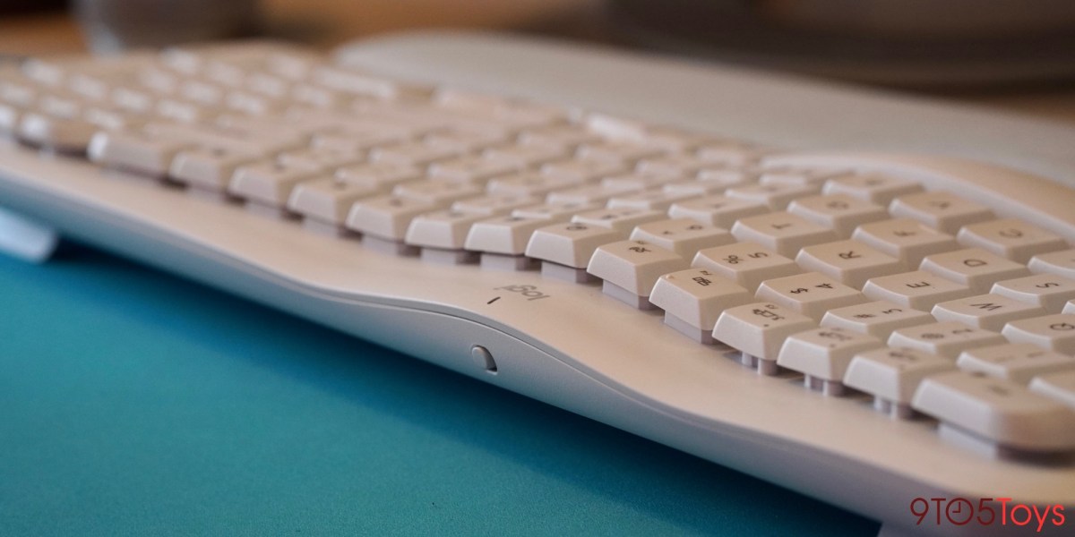 a close up of a computer keyboard