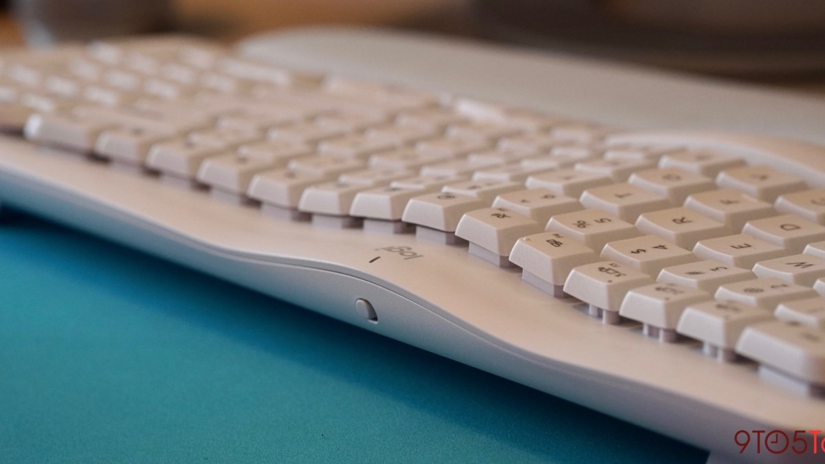 a close up of a computer keyboard