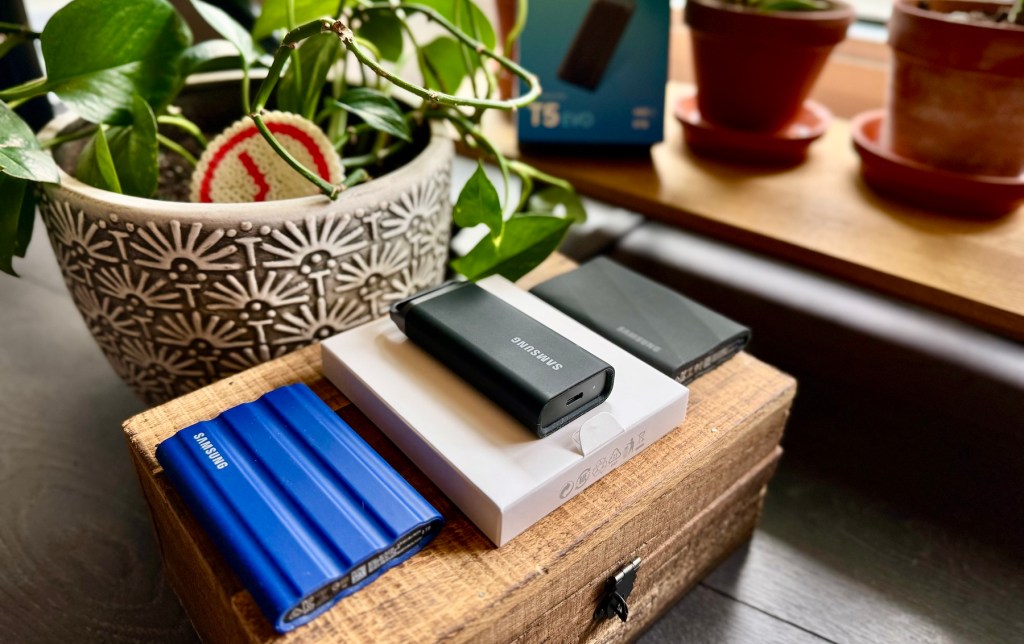 Samsung T5 EVO Portable SSD-all