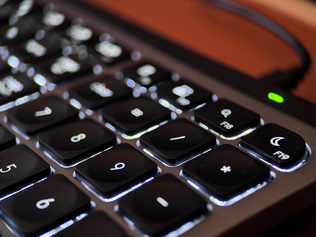 a close up of a keyboard