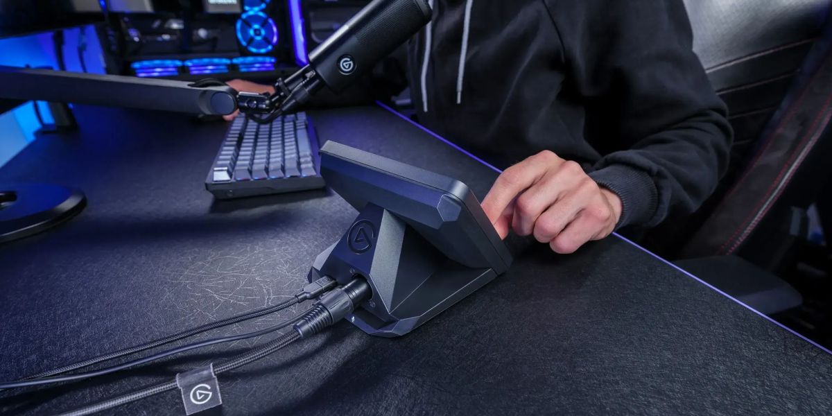 Image showing a person using XLR Dock on Stream Deck.