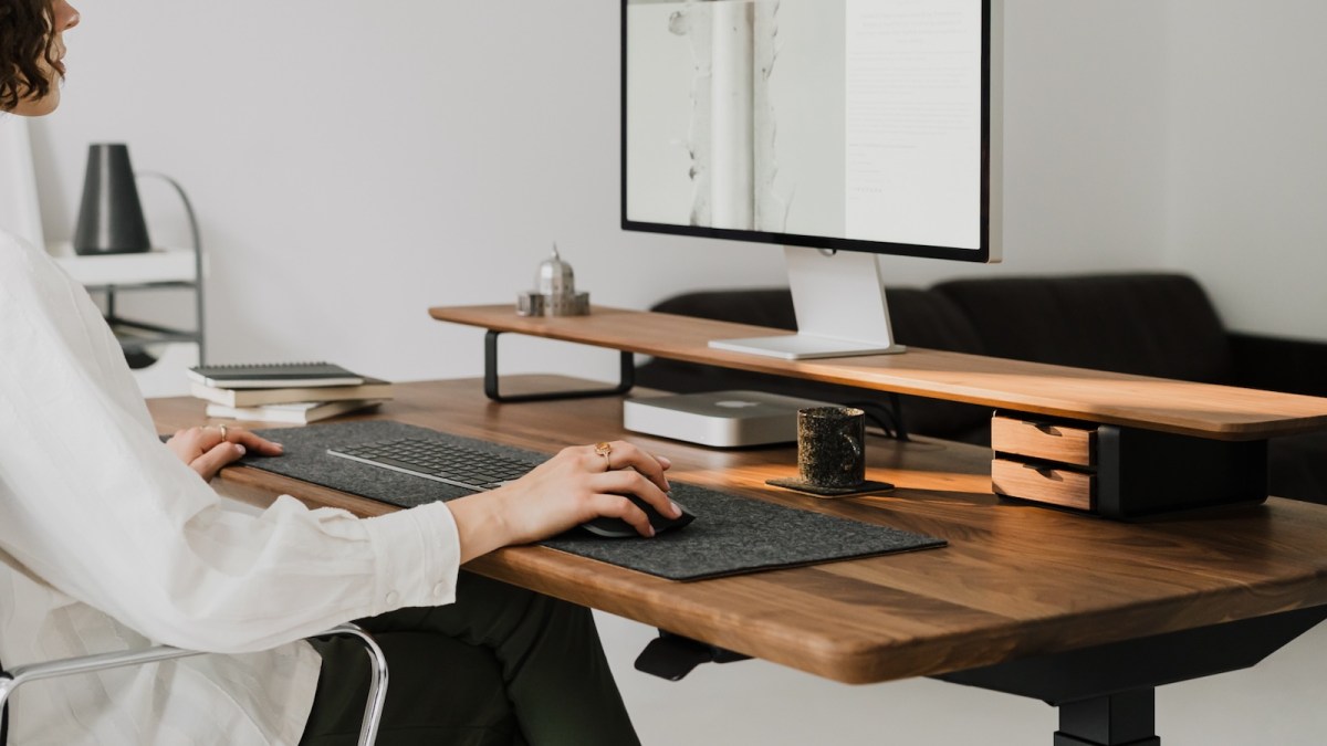 Wood Standing Desk PRO