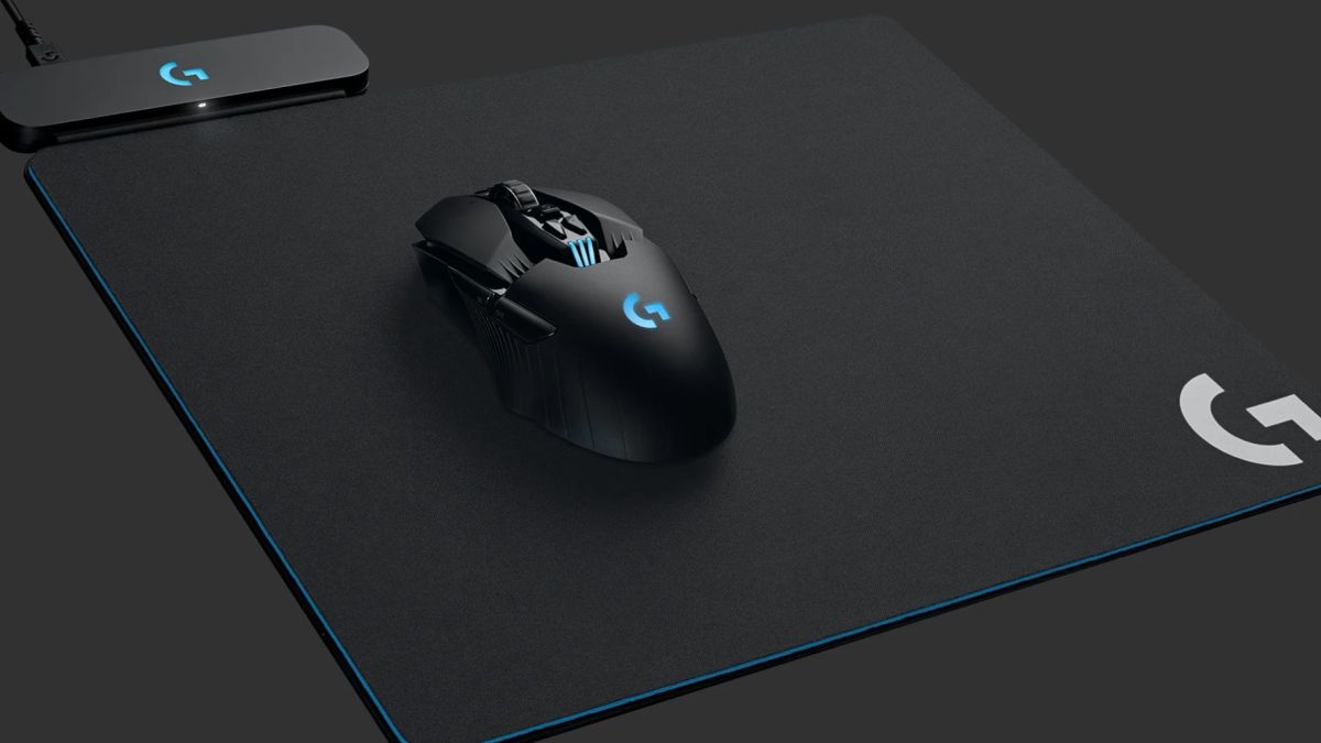 Image showing a render of Logitech's G POWERPLAY wireless mousepad.