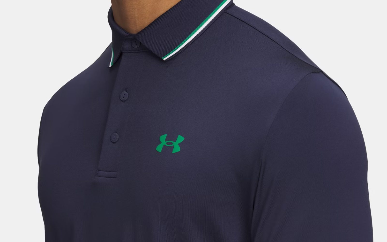 A close up of a man's shirt