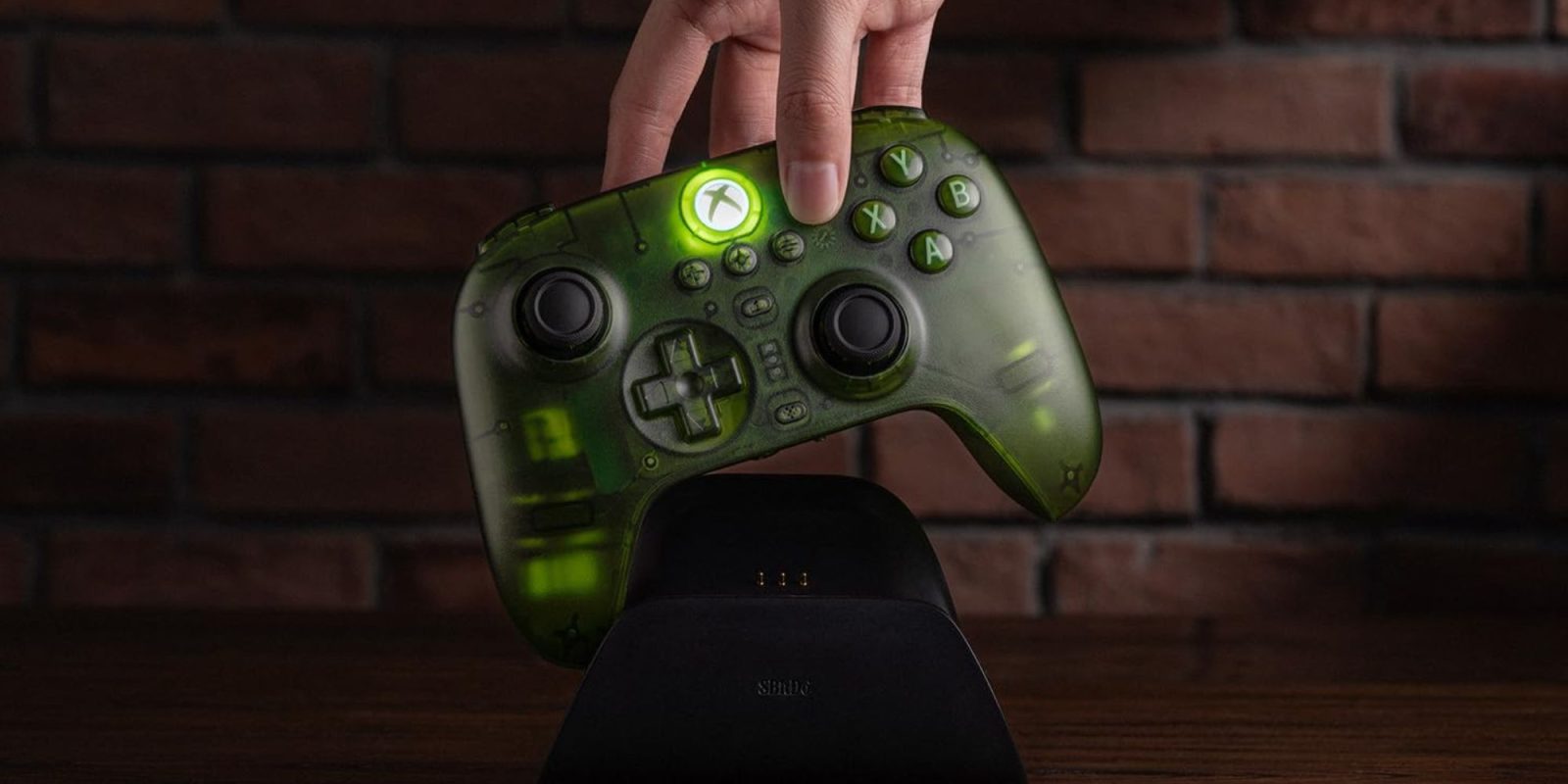 Image showing 8Bitdo's Xbox Edition Ultimate controller in Jade green finish.