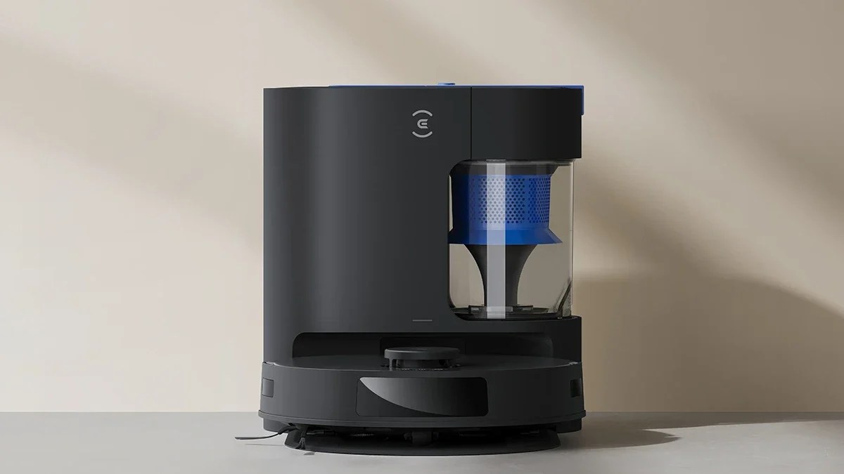 A black and blue machine