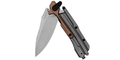 A close up of a knife