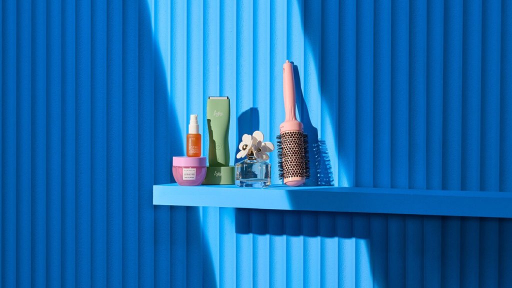 A shelf with a variety of objects on it