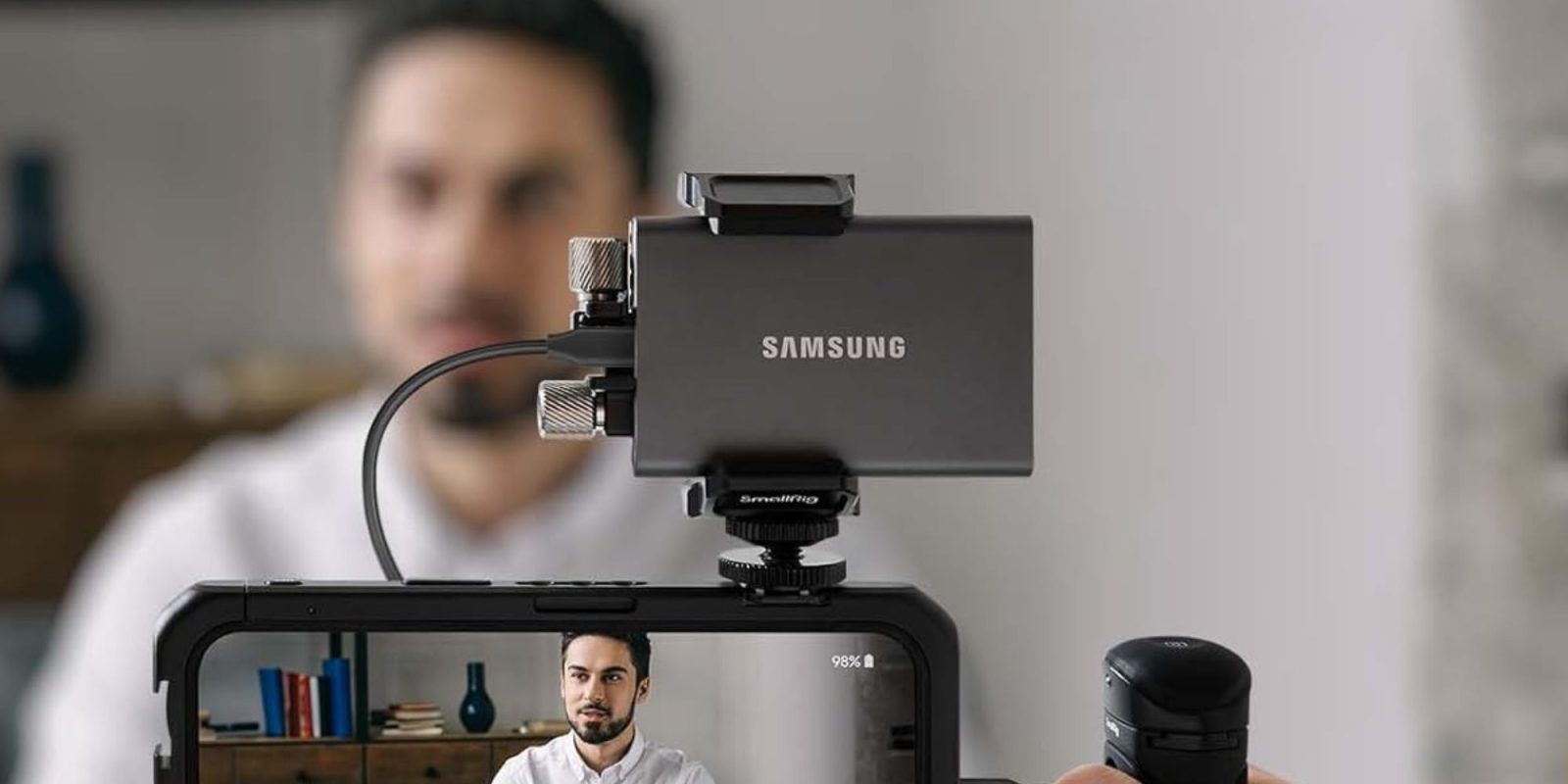 Image showing Samsung's T7 portable SSD in gray.